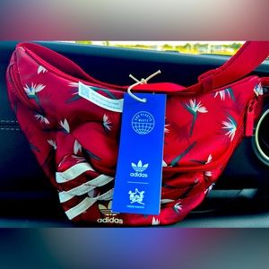New Adidas Fanny pack